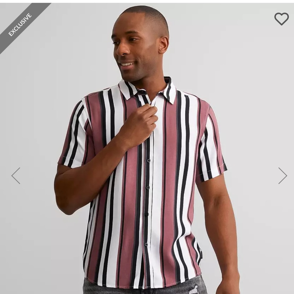 NOVA industries striped shirt, Mens large, short sleeve button down.